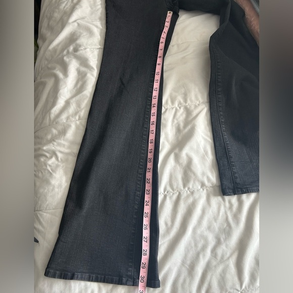 Madewell Black Skinny Flare Jeans - Picture 9 of 9